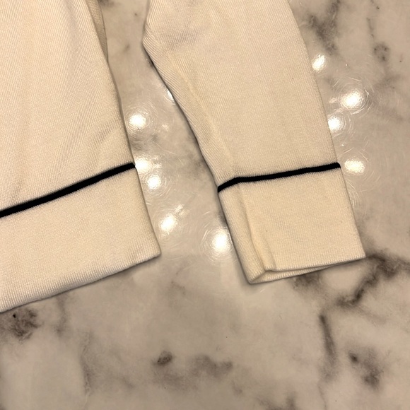 Athleta Lightweight Wool Blend Cardigan Sweater Womens Small White V Neck Knit - Picture 5 of 7